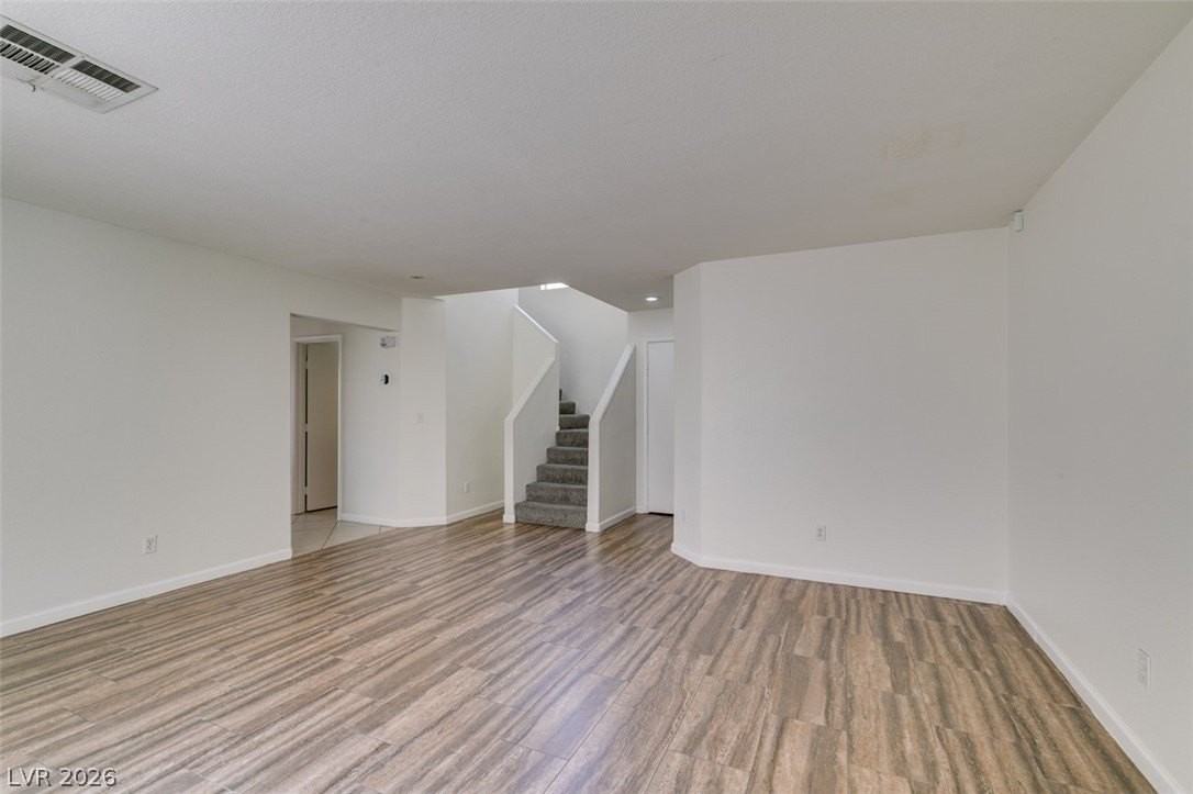 5025 Glittering Star Ct - Photo 4 of 50
