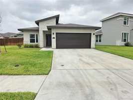 featured image of 906 S Tecate Dr