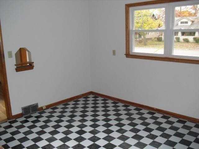 808 Pauline Blvd - Photo 7 of 19