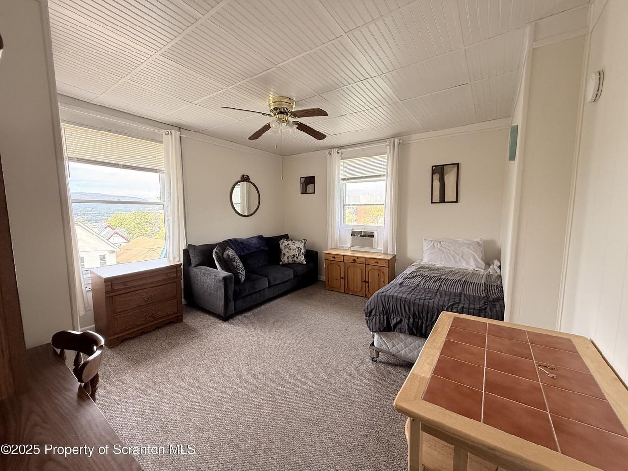 629 Clay Ave #2C - Photo 5 of 7