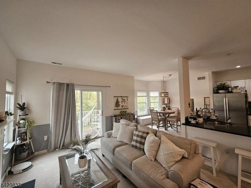 62 Congressional Blvd - Photo 3 of 23