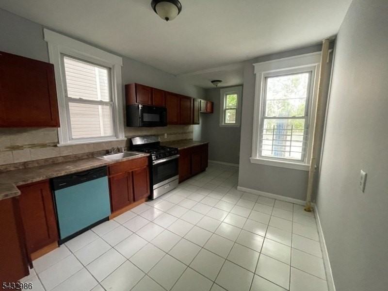 8 Treacy Ave - Photo 7 of 7