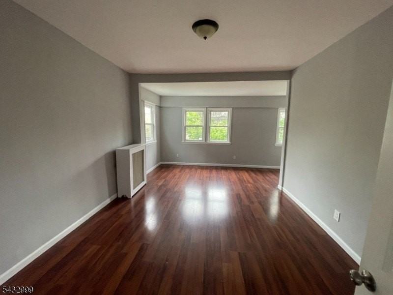 8 Treacy Ave - Photo 3 of 8