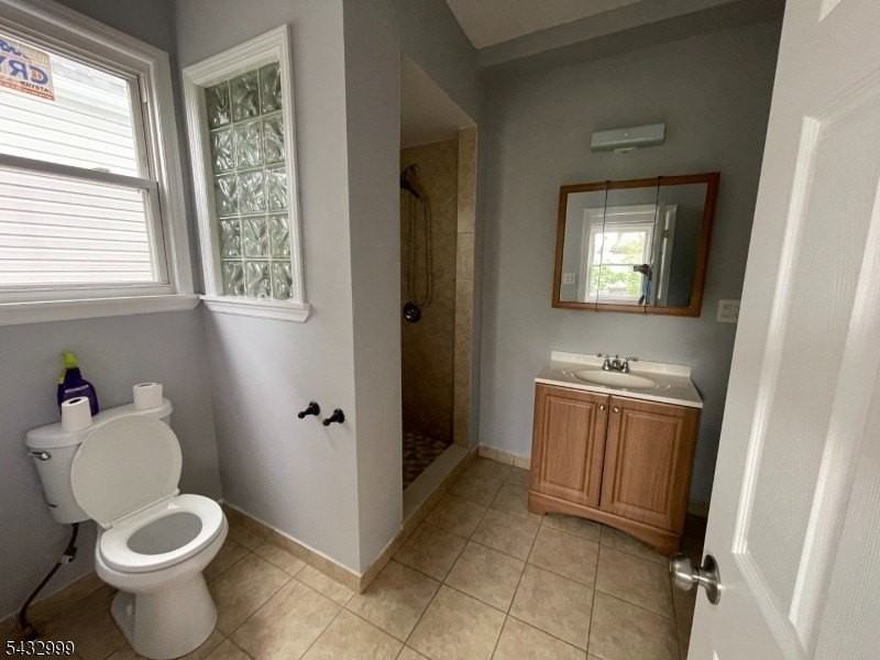 8 Treacy Ave - Photo 4 of 8