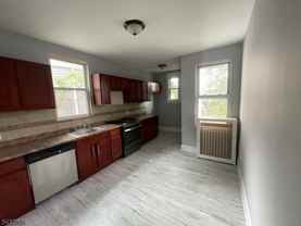 8 Treacy Ave - Photo 1 of 1
