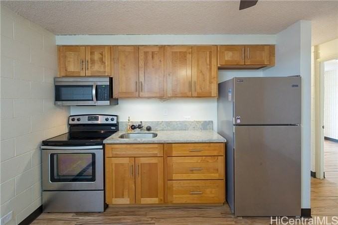 2140 10th Ave #201A - Photo 3 of 13