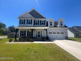 303 Breezeway Dr - Photo 1 of 1