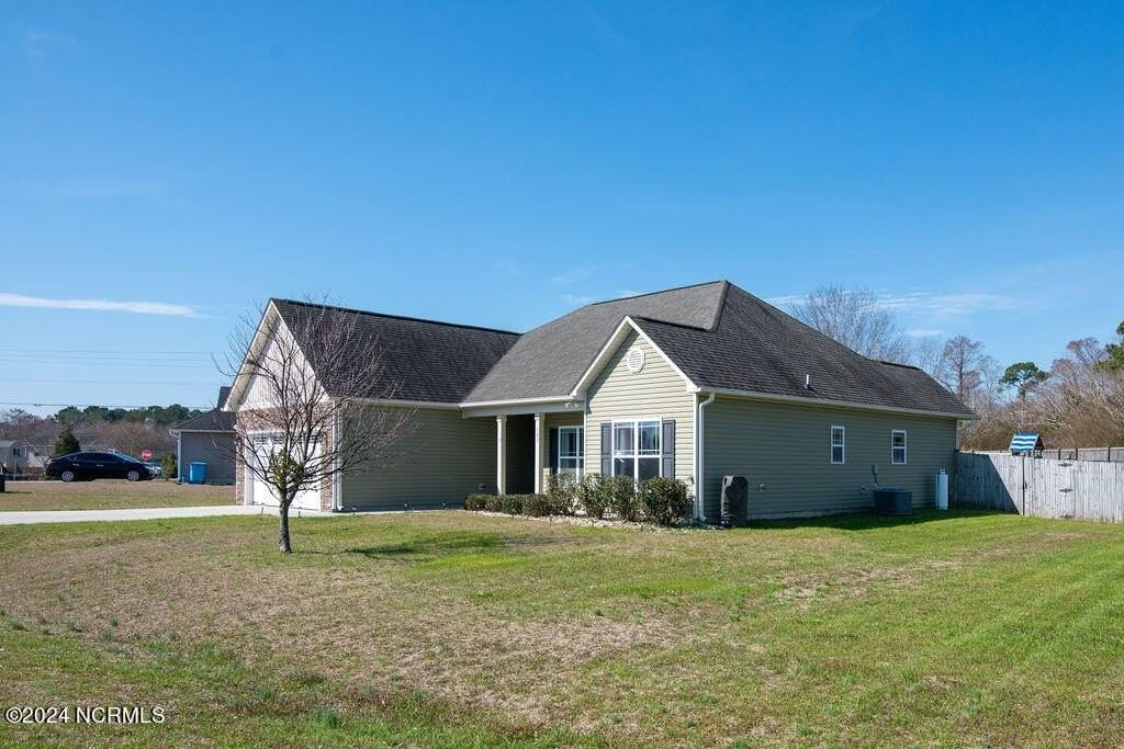 103 Prelude Dr - Photo 3 of 31