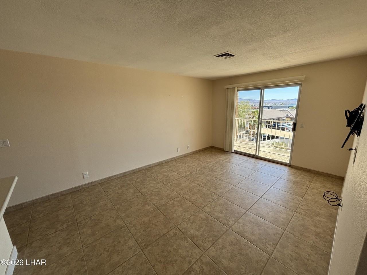 1720 Bahama Ave #B7 - Photo 5 of 27