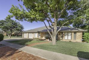 featured image of 3620 93rd St
