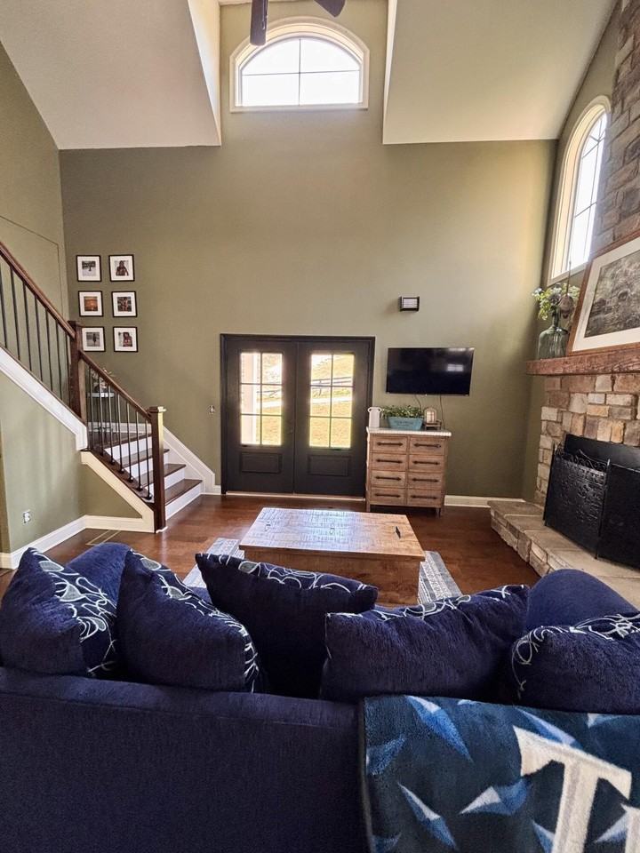 877 Porter Rd - Photo 6 of 39
