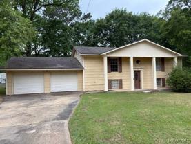 560 Farmington Rd - Photo 1 of 1