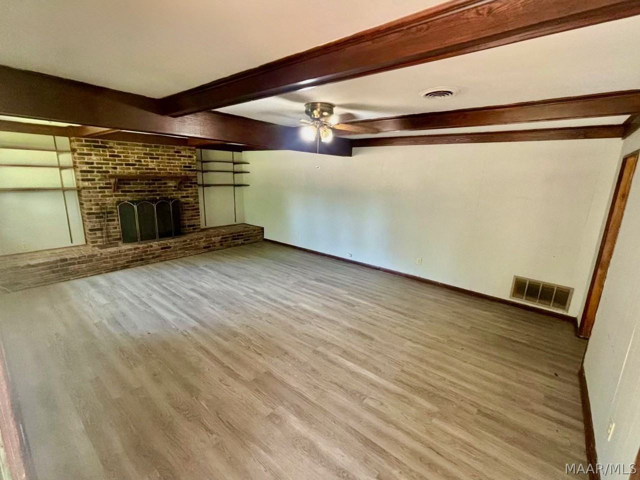 1216 Karen Rd - Photo 3 of 20
