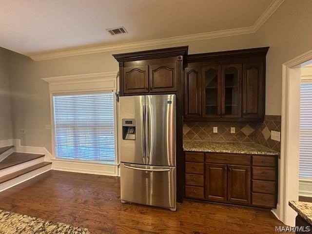 502 Ambrose Ln - Photo 6 of 29