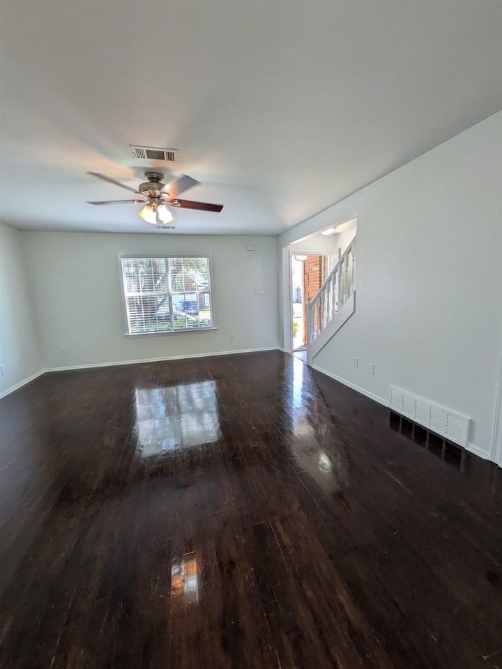 10006 Cameron Ridge Trl - Photo 6 of 29