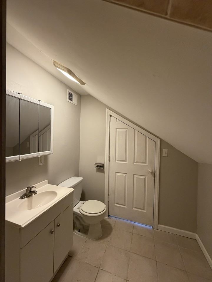 49 Haledon Avenue 3 - 3 #3 - Photo 6 of 12