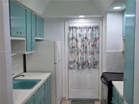300 Ne 191st St #218 - Photo 1 of 1