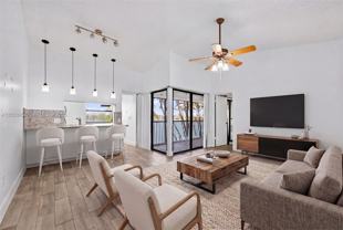 889 Hamilton Dr #889D - Photo 1 of 1