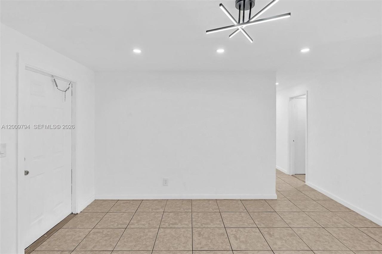 4156 Sw 49th Ct #0 - Photo 7 of 33