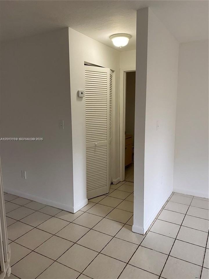 22221 Sw 103rd Ct #0 - Photo 6 of 18