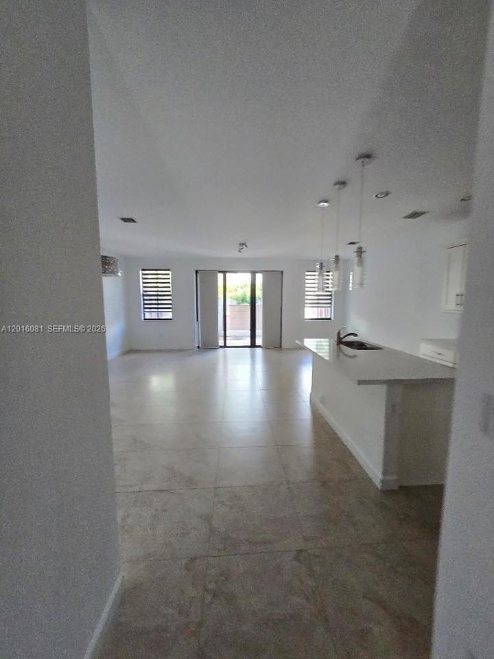 5810 Nw 104th Path #5810 - Photo 6 of 50