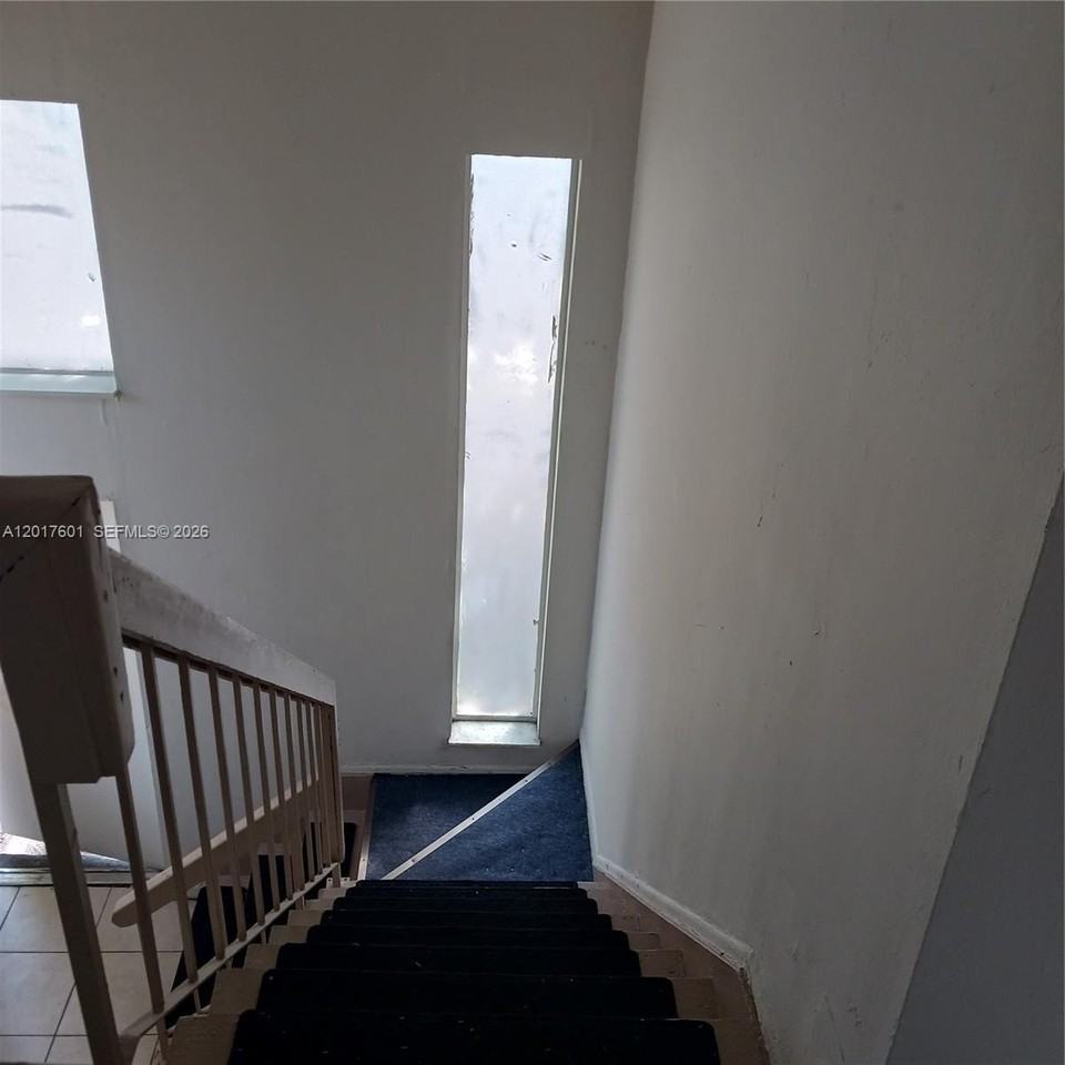2107 Nw 59th Ter #60E - Photo 3 of 12