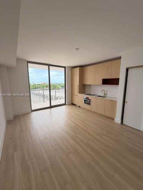 90 NE 32 #823 - Photo 6 of 14