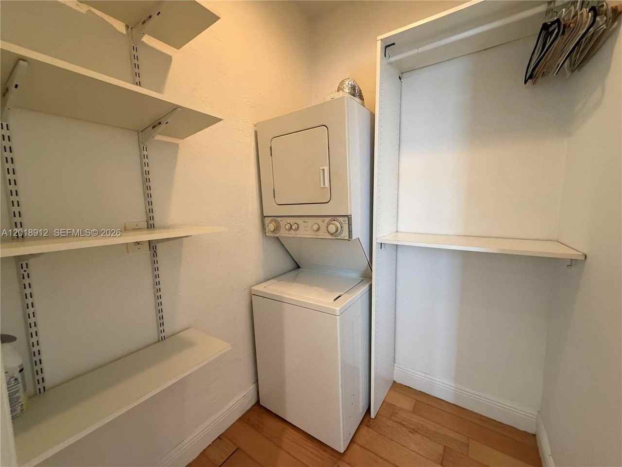 760 Jefferson Ave #5 - Photo 7 of 7