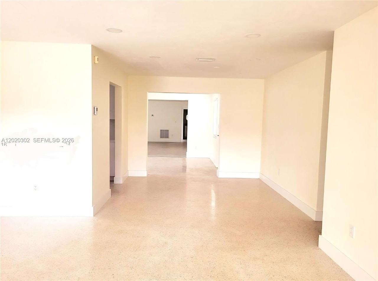 1145 Meadowlark Ave - Photo 3 of 12