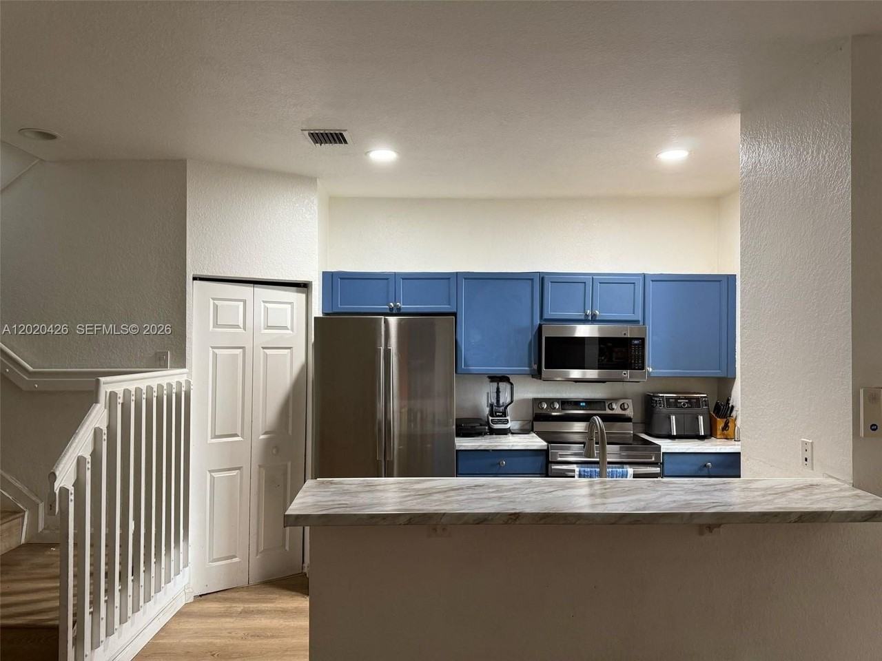 2043 Nassau Dr #2043 - Photo 3 of 47