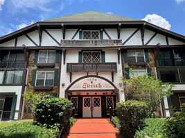 featured image of 3750 Inverrary Dr #3Q