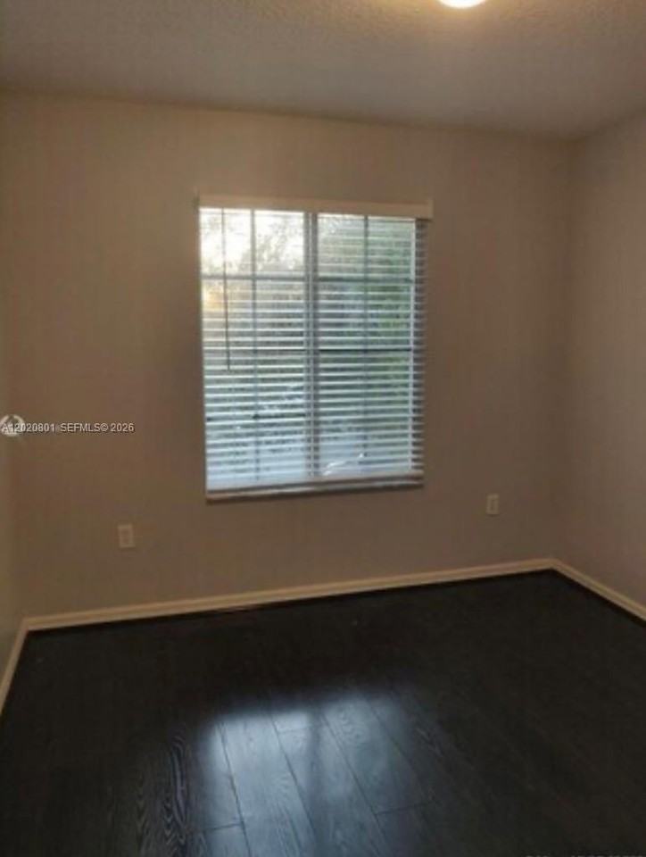 4240 San Marino Blvd #301 - Photo 7 of 12
