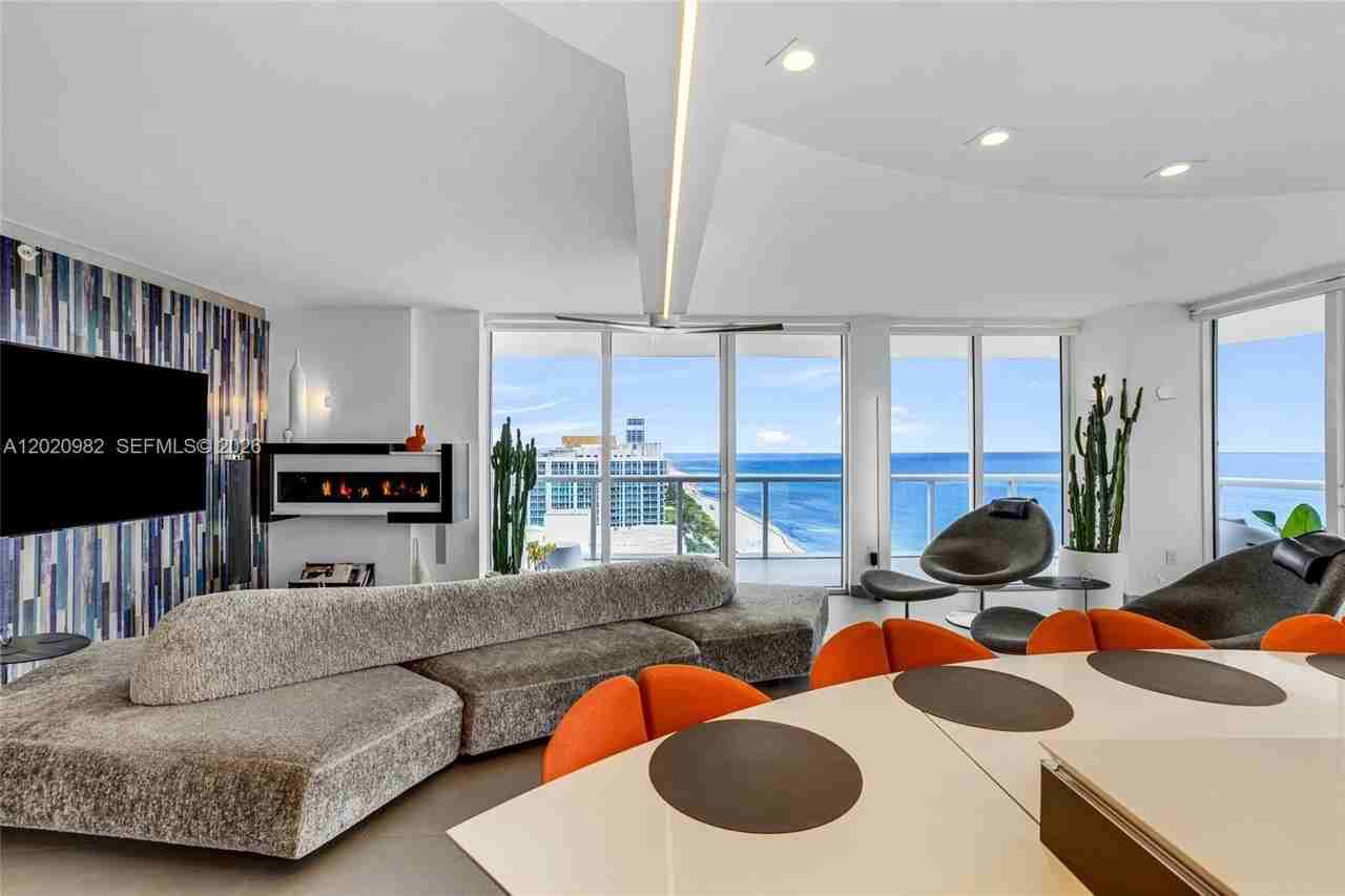 6365 Collins Ave #2301 - Photo 5 of 50