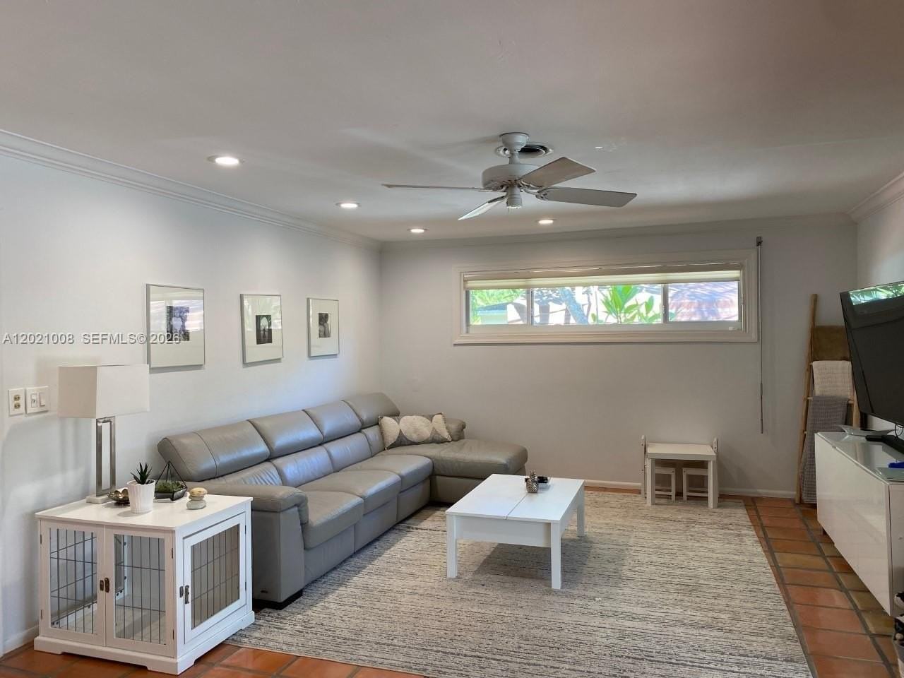 8100 Sw 142nd Ter - Photo 4 of 17