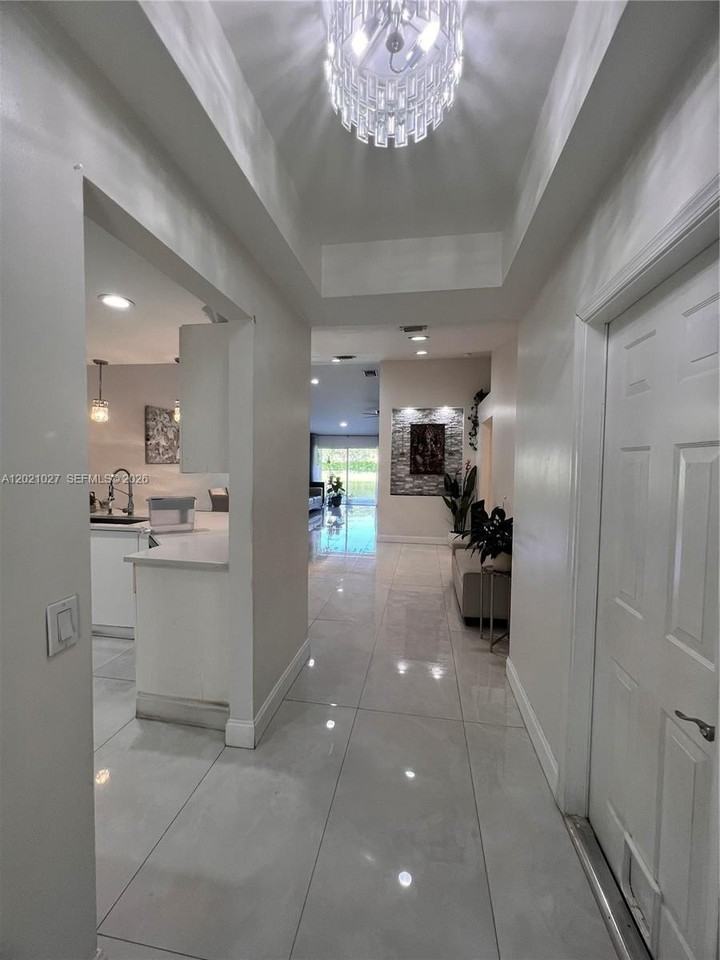 1590 Orion Ln - Photo 2 of 19