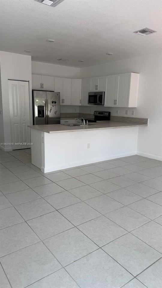 3440 W 111th Pl - Photo 5 of 6