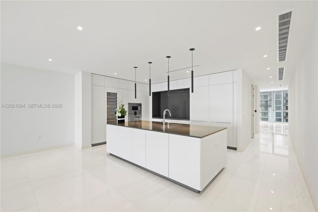 300 Biscayne Boulevard Way #3404C - Photo 5 of 50