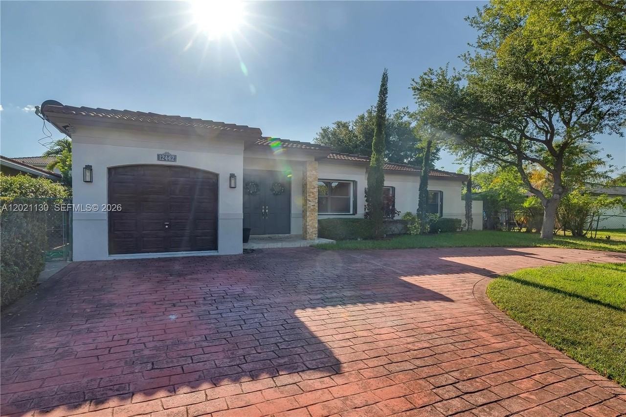 12442 Sw 119th Ct #0 - Photo 5 of 40
