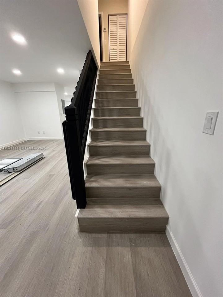 11461 Nw 43rd St #A - Photo 6 of 15
