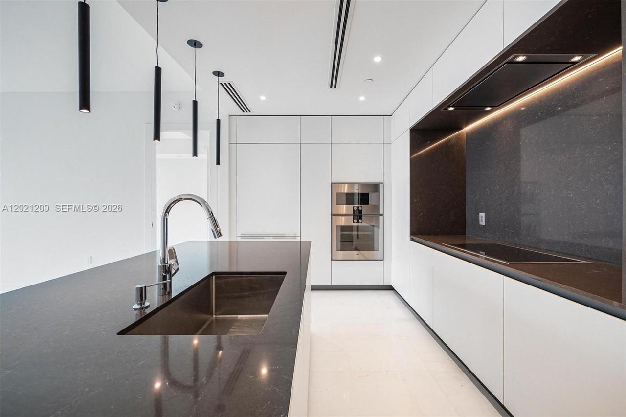 300 Biscayne Boulevard Way #2906W - Photo 6 of 30