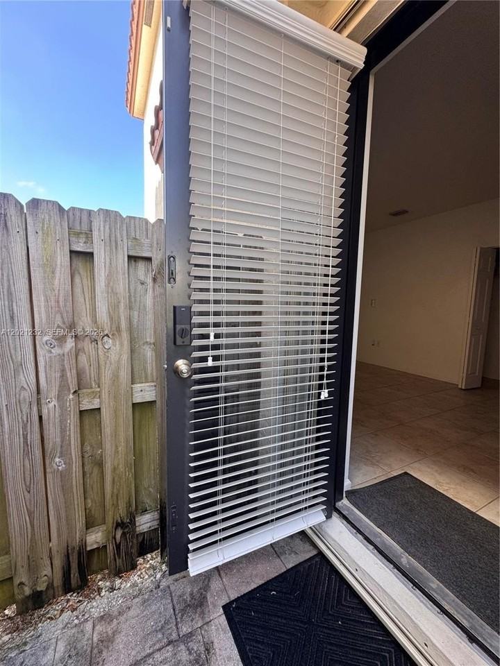 15400 Sw 173rd St #2 - Photo 3 of 18