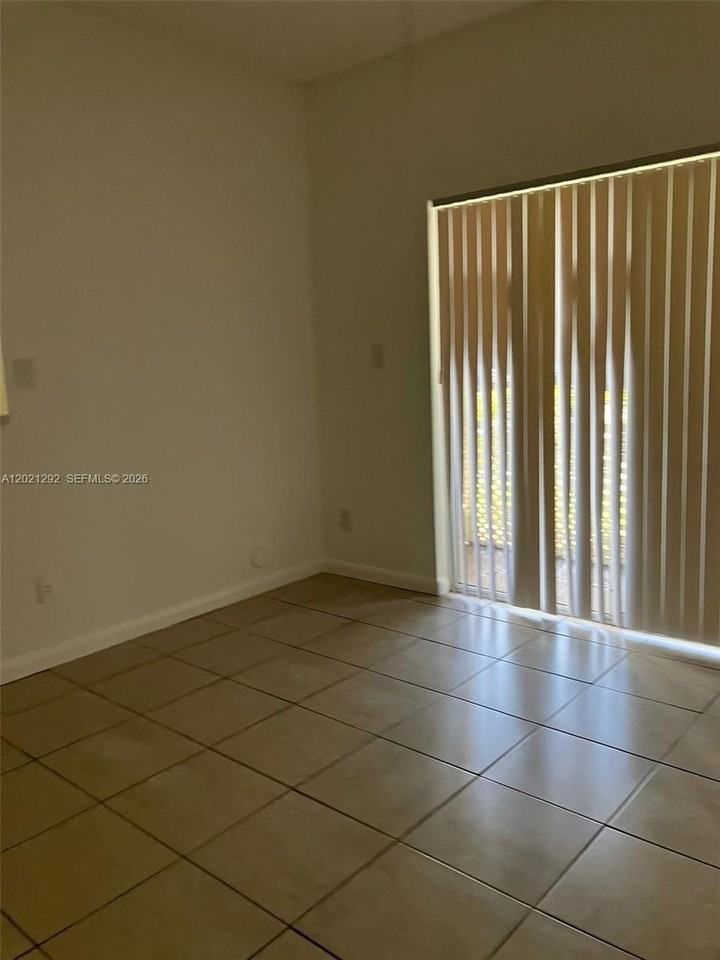 800 Cypress Park Way #F1 - Photo 3 of 13