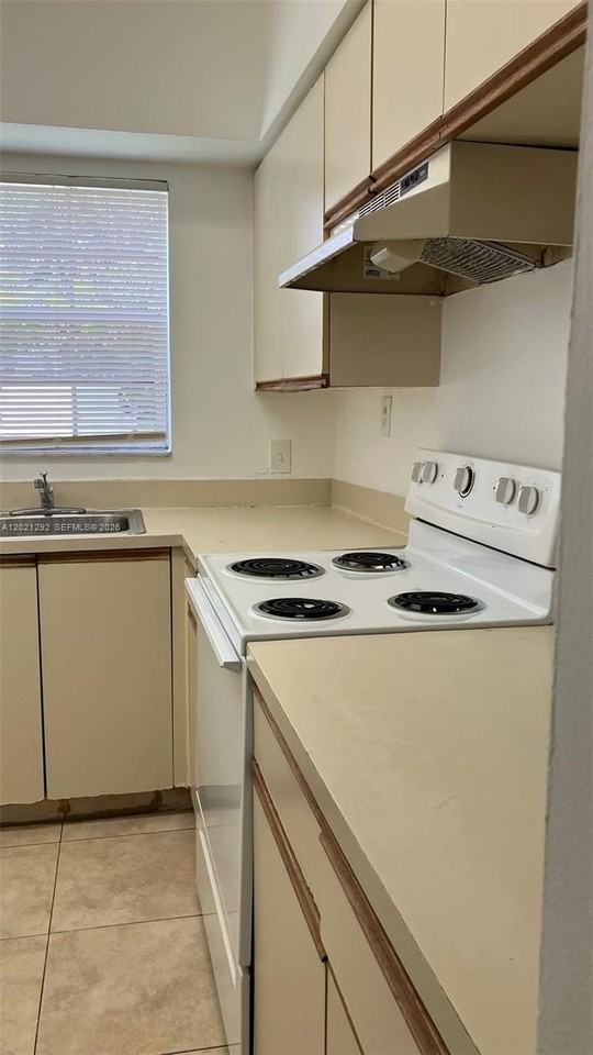 800 Cypress Park Way #F1 - Photo 6 of 13
