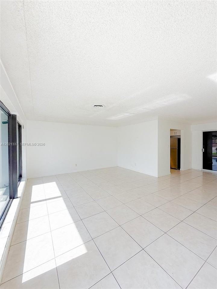 1650 Nw 26th Ter #0 - Photo 3 of 27