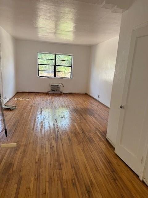 987 Bay Dr #1 - Photo 3 of 4
