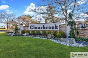 featured image of 525 Belford Rd #525O