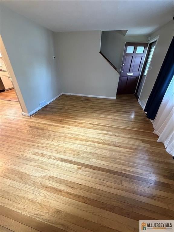 243 Rose St - Photo 3 of 16