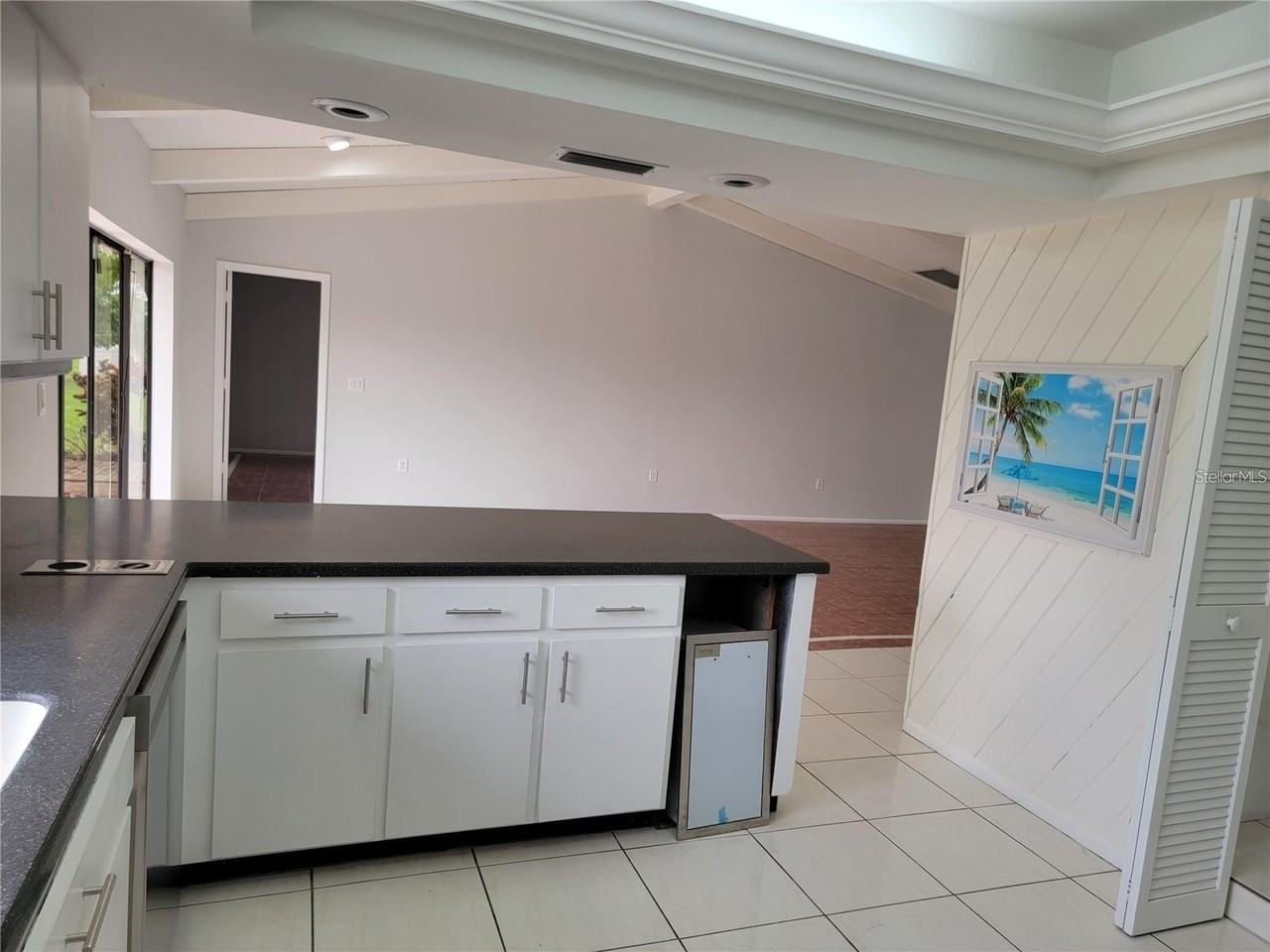 26221 Constantine Rd - Photo 3 of 27