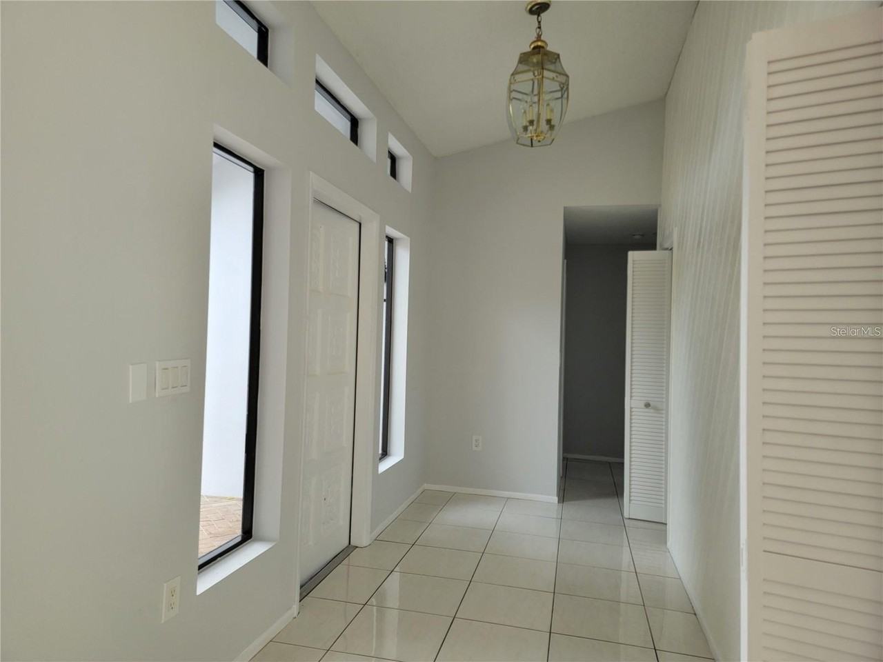 26221 Constantine Rd - Photo 7 of 27