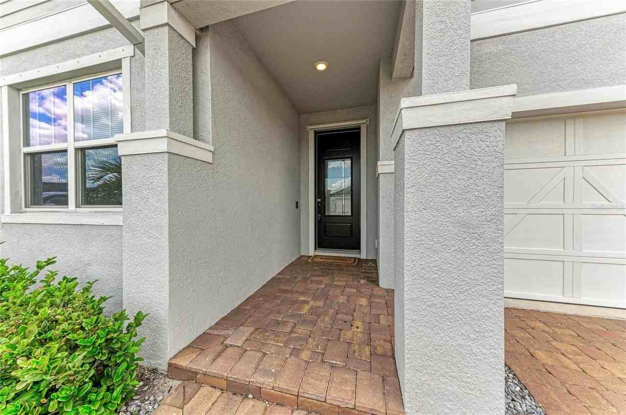 5826 143rd Ct E - Photo 2 of 50